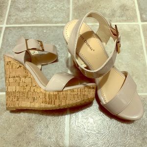 Pierre Dumas wedges